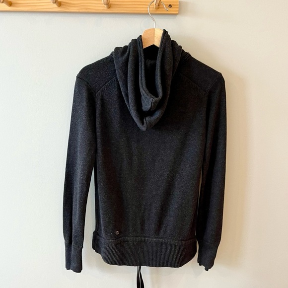 Lululemon Merino Hoodie - Picture 5 of 9